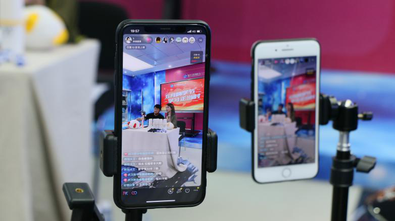 抖音搬家直播的“380元套餐”背后，藏着多少搬家人的血泪陷阱？